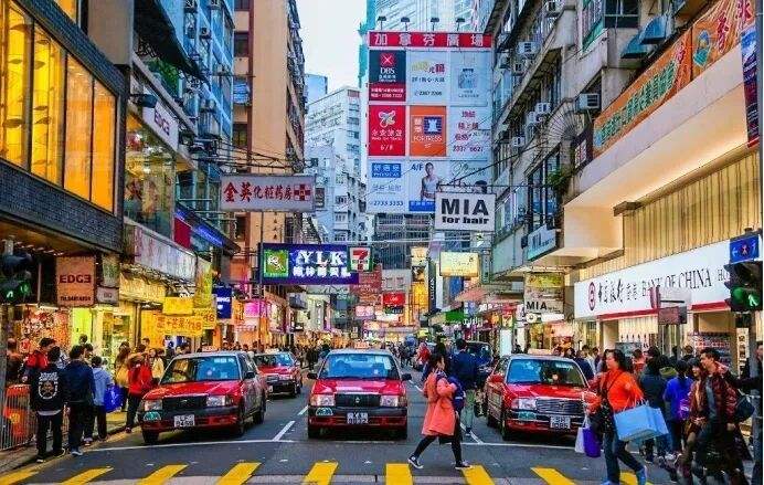 去哪个国家留学最便宜？香港是否值得留学？