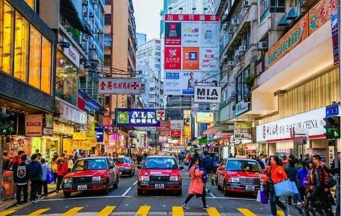 香港留学移民难？看看这些学校介绍你就明白了!