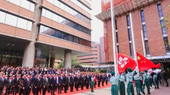 香港新面貌：升国旗、奏国歌……香港正迎来一个崭新的开始！