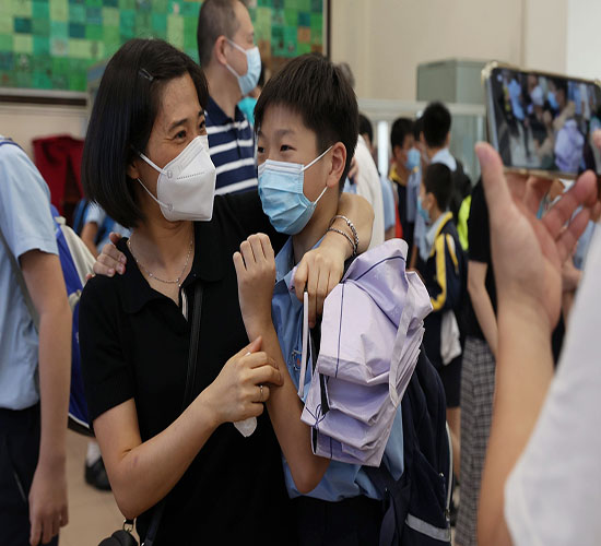 中一派位！教育局发布：新学年起限用每班一个「重读位」收叩门生