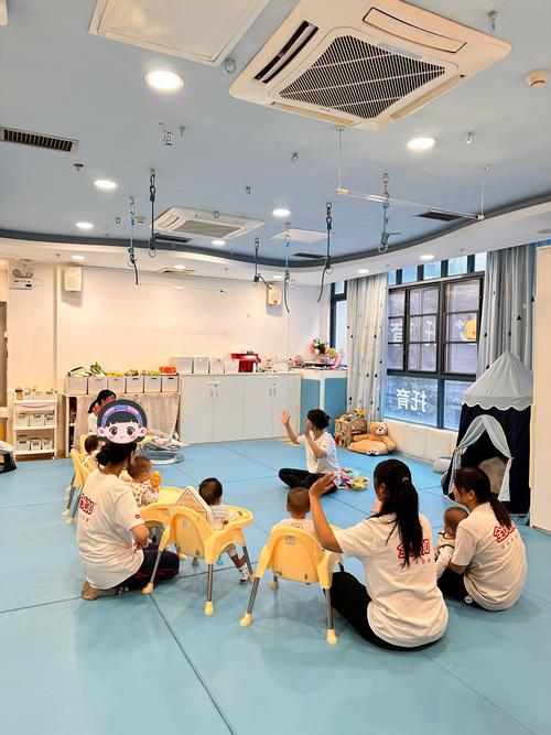 东华三院谭锦球伉俪幼稚园
