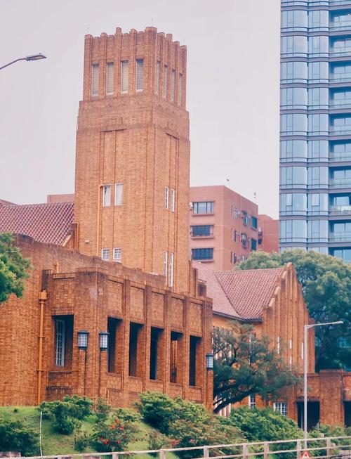 九龙塘学校(小学部)