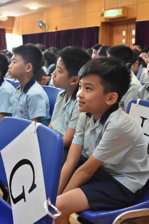 圣公会圣匠中学收费