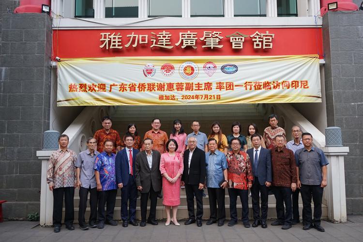 港九潮州公会中学收费
