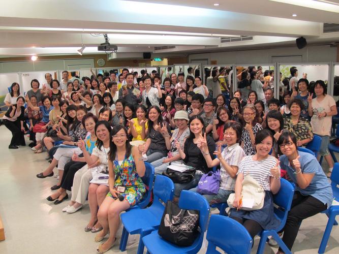 基督教女青年会丘佐荣中学收费