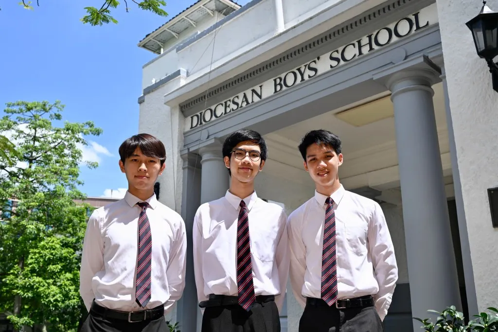 香港名校“枪手”丑闻，暴露了香港家长不愿公开的教育捷径！